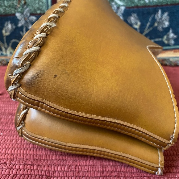 Genuine leather vintage moccasin boot slipper - Picture 7 of 7